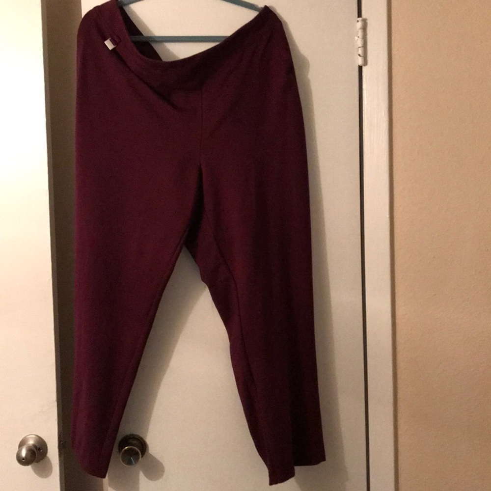 Very comfortable ladies stretch pants.
